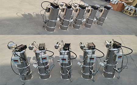 <font color='FFC94A'>QVC-250氣動式真空上料機(jī)</font>